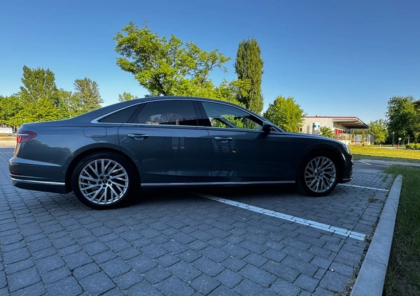 Audi A8 cena 272656 przebieg: 39500, rok produkcji 2021 z Łódź małe 562